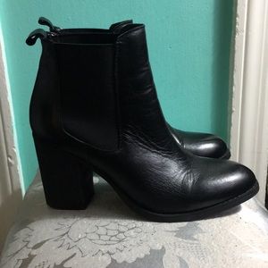 Steve Madden booties